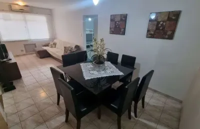 Pitangueiras - calçadão  , localização privilegiada , garagem no prédio.