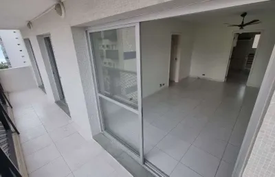 Pitangueiras- maravilhosa vista ao mar , 02 vagas de garagem no prédio, excelete área de lazer.