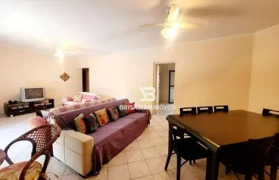 Pitangueiras- localização espetacular , 2 vagas de garagem no prédio , lazer no prédio.