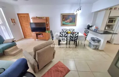 Pitangueiras- duas quadras da praia , 110 m² úteis , 02 vagas de garagem no prédio.