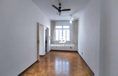 Pitangueiras- localização espetacular , uma quadra da praia.