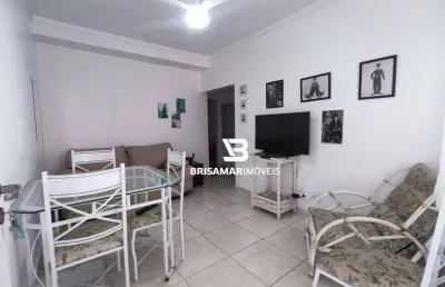 Pitangueiras- uma quadra da praia , garagem no prédio.