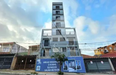 Excelente apartamento térreo, 2 dormitório, sem vaga de garagem com 45m²