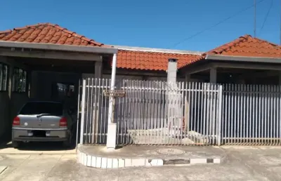 Casa comercial à venda na Rua Maguari, Gralha Azul, Fazenda Rio Grande