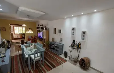 Casa com 3 quartos à venda na Rua Doutor Macário Picanço, 252, Itaipu, Niterói