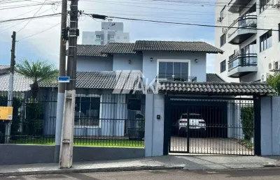Casa com 3 quartos à venda no jardim itália, chapecó , 258 m2 por r$ 1.480.000