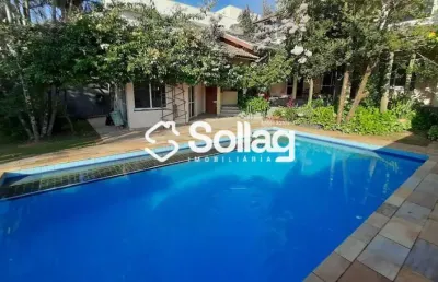 Construção sólida , casa para venda em condomínio na cidade de vinhedo, interior de são paulo.
