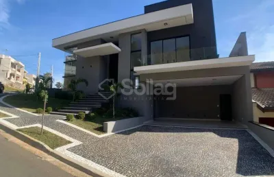 Casa á venda no condomínio portal do jequitibá, em valinhos, interior de são paulo.