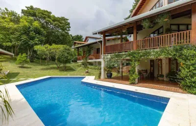 Casa para comprar em condomínio fechado, na cidade de vinhedo no interior de são paulo!