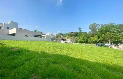 Terreno à venda no residencial canto del bosco em valinhos - interior de são paulo.