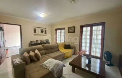 Casa à venda no bairro três irmãos em vinhedo - interior de são paulo.