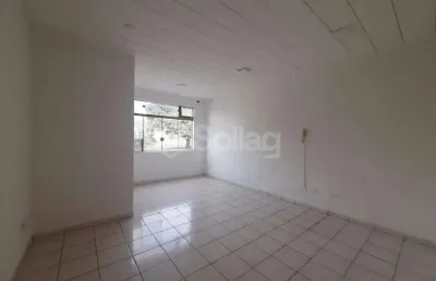 Sala comercial para alugar na Avenida Independência, Nova Vinhedo, Vinhedo