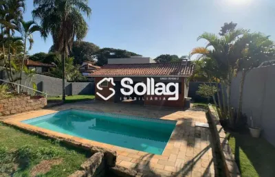 Linda casa térrea no condomínio vista alegre - sede em vinhedo, interior de são paulo