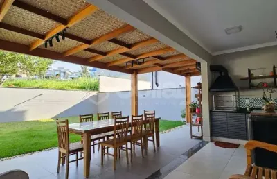 Casa para comprar , sobrado, condomínio vita verdi, sala com pé direito alto com três suítes amplo terreno, em valinhos - sp