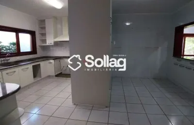 Cas apara alugar com 4 suites em vinhedo no condominio bosque de grevílea