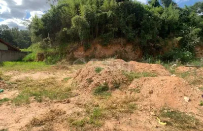 Terreno á venda no bairro parque dos pinheiros em vinhedo, interior de são paulo.