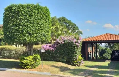 Casa de madeira em condomínio para alugar no condomínio vista alegre café em vinhedo, interior de são paulo
