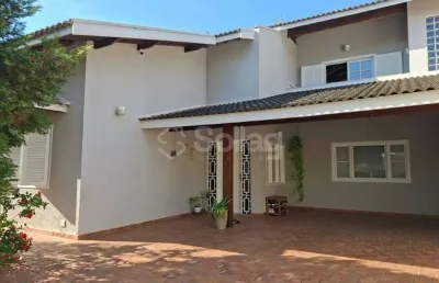 Casa térrea á venda no jardim panorama-bosque, em vinhedo, interior de são paulo.