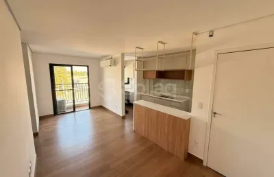 Apartamento para alugar em vinhedo com 2 quartos sendo 1 suíte no condomínio vicenza.