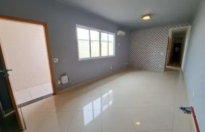 Casa em condomínio fechado com 3 quartos à venda na bolivar, --, boqueirão, santos por r$ 1.090.000