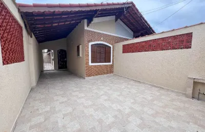 Encantadora casa geminada no maracanã com solarium à beira-mar