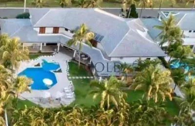 Casa com 6 suítes à venda, 980 m² , terreno de 2.000 m² por r$ 3.850.000 - jd acapulco - guarujá/sp