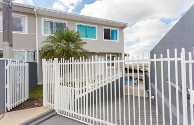 Sobrado triplex no condomínio residencial mirante da serra
