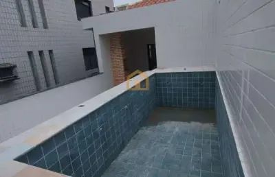 Casa sobreposta alta - 4 quartos, 2 suítes, piscina, 230m²