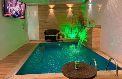 Casa sobreposta térrea com 3 suítes,  | 250m² | porteira fechada