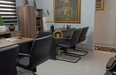 Sala comercial equipada e bem conservada – bairro aparecida, santos/sp