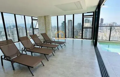 Cobertura 4 dormitórios (todos suítes) exclusiva com vista para o mar – a uma quadra da praia