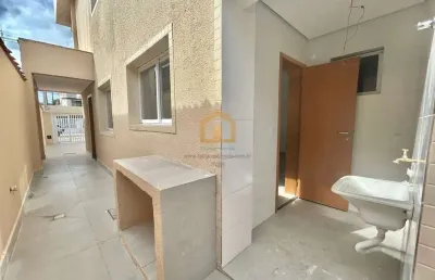 Casa ampla e bem localizada – 3 dormitórios, 1 suíte e 2 vagas!