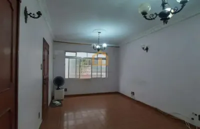 Amplo apartamento de frente, bairro boqueirão - santos/sp