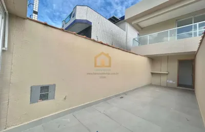 Sobreposta alta – 3 dormitórios, 1 suíte e 2 vagas – localização privilegiada!