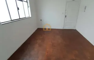 Apartamento no primeiro andar. embaré, em santos/sp.