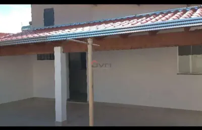 Casa com 3 quartos à venda em Granada, Uberlândia 