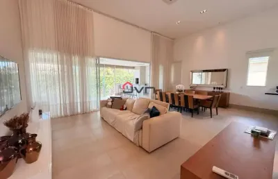 Casa com 5 quartos à venda no Nova Uberlândia, Uberlândia 