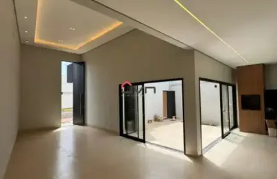 Casa com 3 quartos à venda no Grand Ville, Uberlândia 