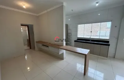 Apartamento para alugar – 2 quartos (1 suíte) | andar superior