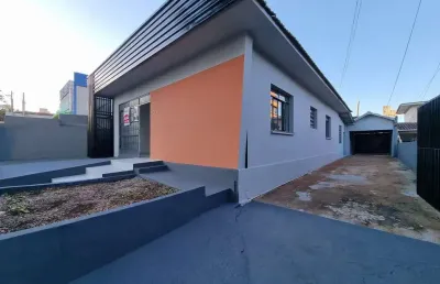 Casa comercial reformada para locação na rua cambará, centro, londrina, pr