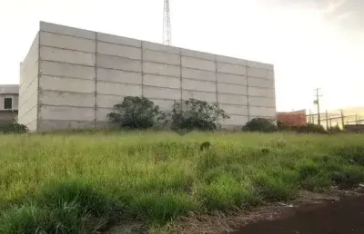 Terreno à venda na Rua Danyelle Bouças Fernandes, 182, Jardim Tropical, Londrina