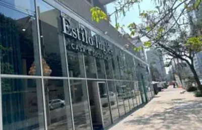 Loja ampla com 240m² em pinheiros – rua pedroso de moraes | 2 vagas | ponto comercial premium