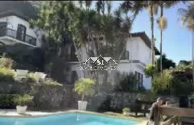 Casa com 5 quartos à venda no Valparaíso, Petrópolis 