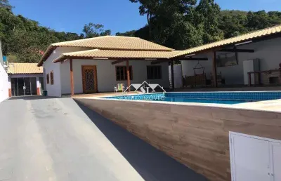 Casa com 3 quartos à venda no Centro, Magé 