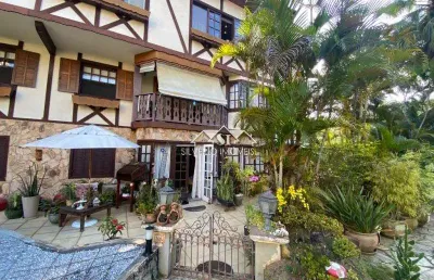Apartamento com 3 quartos à venda em Itaipava, Petrópolis 