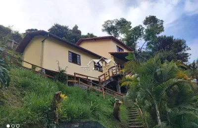 Casa em condomínio fechado com 3 quartos à venda em Itaipava, Petrópolis 