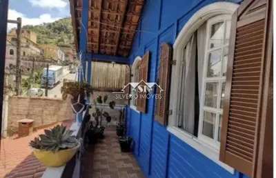 Casa com 3 quartos à venda no Mosela, Petrópolis 