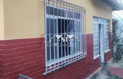 Casa com 3 quartos à venda no Quissama, Petrópolis 