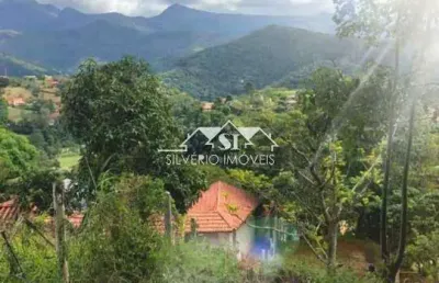 Terreno à venda no Nogueira, Petrópolis 