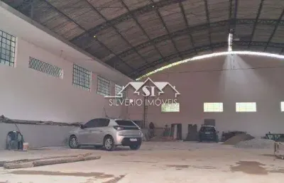 Barracão / Galpão / Depósito para alugar no Itamarati, Petrópolis 